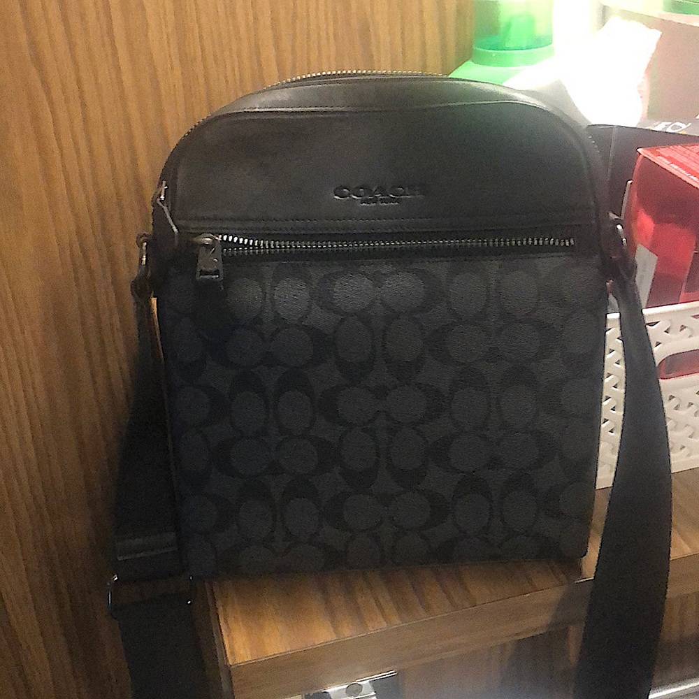 Coach bag for sell